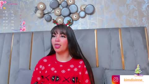  KIM  online show from 12-24-24, 03:27