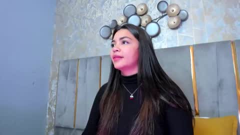  KIM  online show from 11-23-25, 03:06