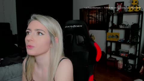 Wolfs Girl online show from 02-25-26, 07:45