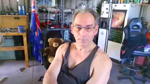 Snapshot of kimintheshed chatting on 11-30-25, 02:15 kimintheshed online show from 11-30-25, 02:15