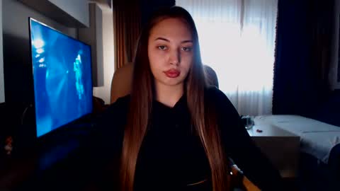 Snapshot of kimlee4 chatting on 01-07-25, 01:24 Kim Lee online show from 01-07-25, 01:24