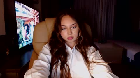 Snapshot of kimlee4 chatting on 01-10-25, 05:13 Kim Lee online show from 01-10-25, 05:13