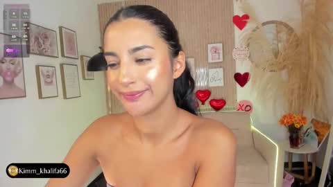 Kim  online show from 02-22-25, 10:31