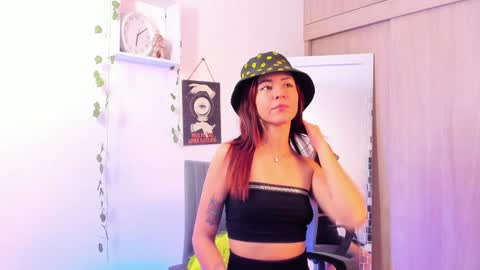 Kimm online show from 12-20-24, 03:03