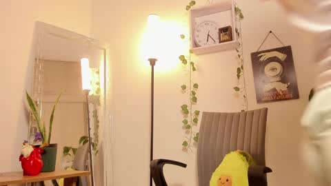 Kimm online show from 01-07-25, 11:26