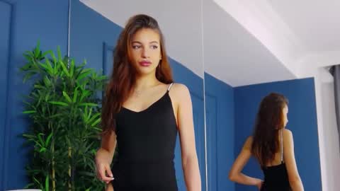 Snapshot of kimmdaviss chatting on 11-20-25, 09:09 kimmdaviss online show from 11-20-25, 09:09