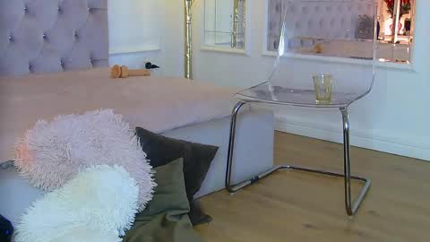 kimmdaviss online show from 04-01-26, 01:41