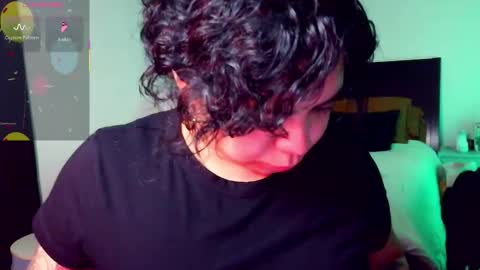 Kimmi online show from 11-16-25, 02:39