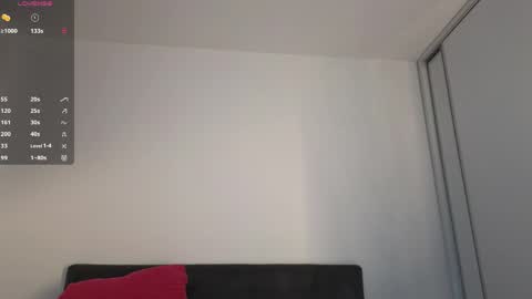 Kimmie online show from 05-21-26, 06:37