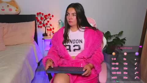 Snapshot of kimmie_dollxo chatting on 05-02-26, 11:54 kimmie_dollxo online show from 05-02-26, 11:54