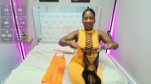 Snapshot of kimmturner chatting on 11-08-25, 12:16 Kim online show from 11-08-25, 12:16