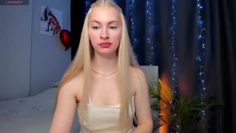 kimmy1_powell online show from 11-05-25, 03:28