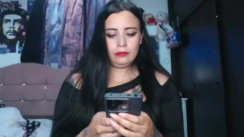 Snapshot of kimmy_one_ chatting on 01-29-25, 06:50 kelly online show from 01-29-25, 06:50
