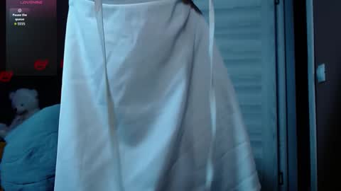 KimmyCutes online show from 11-07-25, 05:24