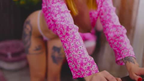 KimSkye online show from 02-22-25, 06:17