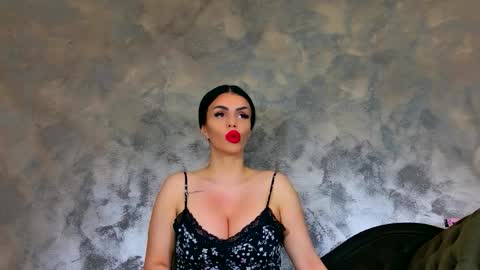 Kim Wilmes online show from 03-27-26, 05:13