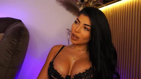Snapshot of kimybroox chatting on 09-29-25, 08:57 Andreea online show from 09-29-25, 08:57