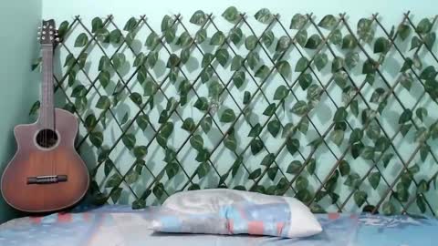 Kim and Zuka online show from 02-12-25, 12:16