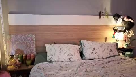 Snapshot of kina_ka chatting on 06-08-26, 07:14 kina_ka online show from 06-08-26, 07:14