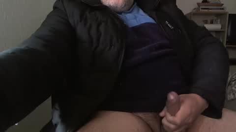 Snapshot of kinchan069 chatting on 03-05-25, 04:02 kinchan069 online show from 03-05-25, 04:02