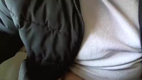 Snapshot of kinchan069 chatting on 03-07-25, 03:19 kinchan069 online show from 03-07-25, 03:19