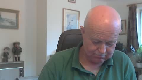 Snapshot of kindahairy4u chatting on 09-14-25, 03:22 kindahairy4u online show from 09-14-25, 03:22
