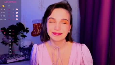 Snapshot of kindhazelhere_ chatting on 12-19-25, 04:14 Hazel online show from 12-19-25, 04:14