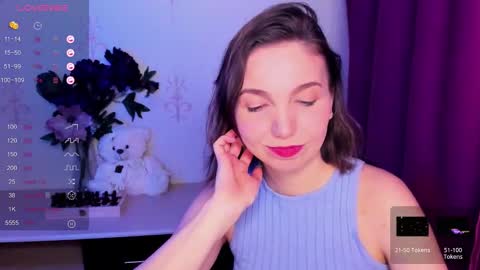 Hazel online show from 02-15-26, 07:51