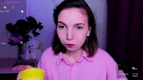 Hazel online show from 03-31-26, 11:16