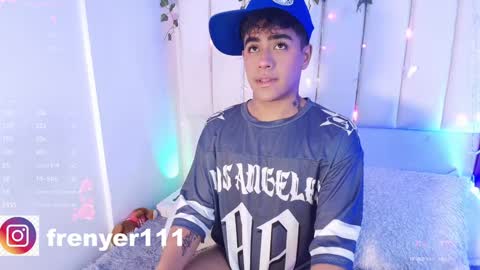 king  help me reach 100 likes online show from 01-26-25, 03:17