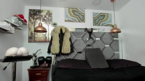 Snapshot of king_fitt_ chatting on 01-27-25, 05:14 HOT MEN BLACK online show from 01-27-25, 05:14