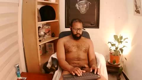 Snapshot of king_mallik chatting on 01-05-26, 05:27 Malik online show from 01-05-26, 05:27