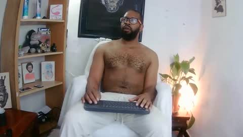 Snapshot of king_mallik chatting on 02-03-26, 02:44 Malik online show from 02-03-26, 02:44