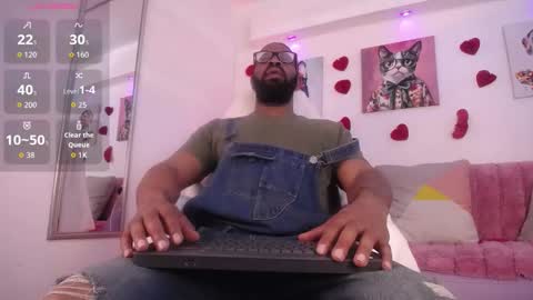 Snapshot of king_mallik chatting on 02-26-26, 01:32 Malik online show from 02-26-26, 01:32