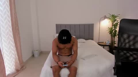 Snapshot of king_master77 chatting on 02-20-25, 02:24 king_master77 online show from 02-20-25, 02:24