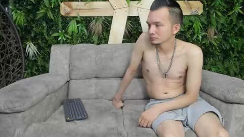 Snapshot of king_n_kathe_ chatting on 02-07-26, 11:47 King Kathe online show from 02-07-26, 11:47