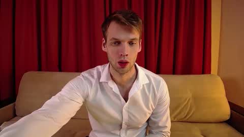 Snapshot of king_pong chatting on 10-17-25, 09:28 king_pong online show from 10-17-25, 09:28