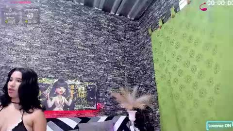 Valeska y Deivi online show from 07-25-26, 06:00