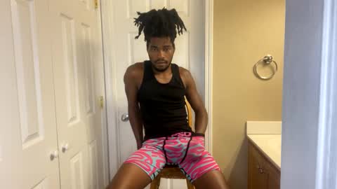 Snapshot of kingalmighty01 chatting on 09-28-25, 03:01 King Almighty01 online show from 09-28-25, 03:01