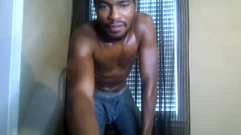 Snapshot of kingalmighty01 chatting on 12-04-25, 03:43 King Almighty01 online show from 12-04-25, 03:43