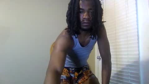 Snapshot of kingalmighty01 chatting on 12-18-25, 02:01 King Almighty01 online show from 12-18-25, 02:01