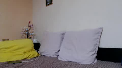 sexysexyhotwetpinkredpussy online show from 09-11-25, 03:01