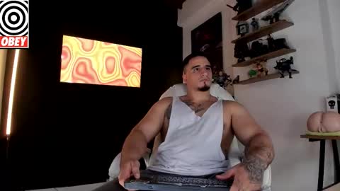 King Bear online show from 11-05-25, 11:10