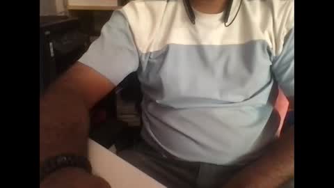 kingcobra_08 online show from 05-16-26, 06:43
