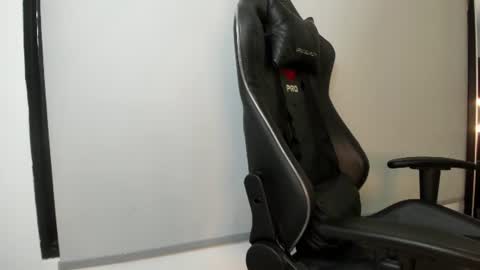 kingg_jay online show from 06-11-26, 11:41
