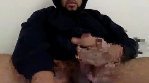 Snapshot of kingkumz1 chatting on 09-13-25, 02:06 king online show from 09-13-25, 02:06