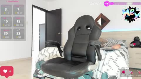 Snapshot of kinglatinlover chatting on 01-01-25, 03:14  George Santos online show from 01-01-25, 03:14