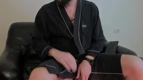 The King online show from 01-06-25, 02:14