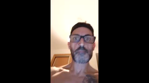 Snapshot of kingnavo chatting on 11-05-25, 11:38 kingnavo online show from 11-05-25, 11:38