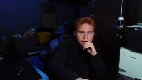 Snapshot of kingoffootfetish chatting on 11-30-25, 09:13 Master King Tommy online show from 11-30-25, 09:13